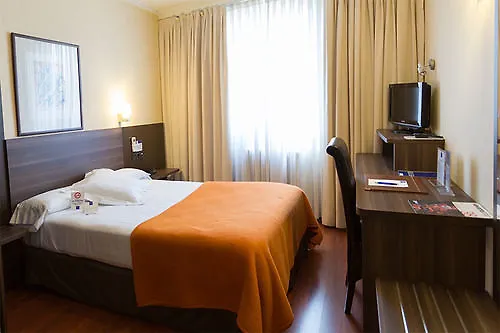 ***  Hotel Yoldi Pamplona Spain